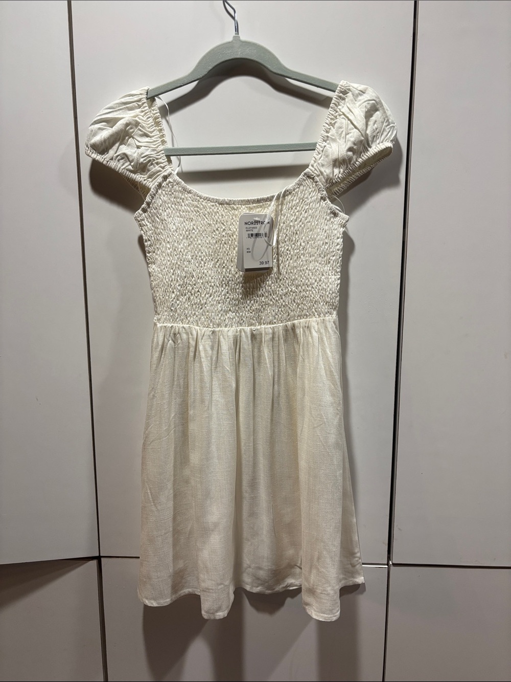 Elodie‎ Cream Smocked Puff-Sleeve mini Sundress size XS NWT Linen Blend
